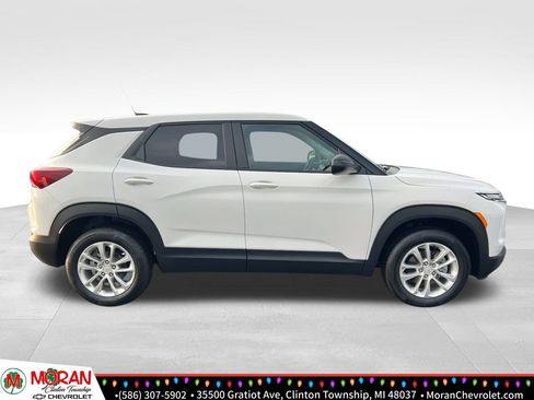 Certified 2025 Chevrolet TrailBlazer LS w/ LS Convenience Package image 6