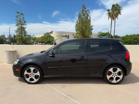 Used 2007 Volkswagen GTI 2-Door image 4