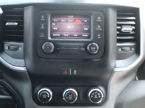 Used 2021 RAM 2500 Big Horn AWD/4WD image 13