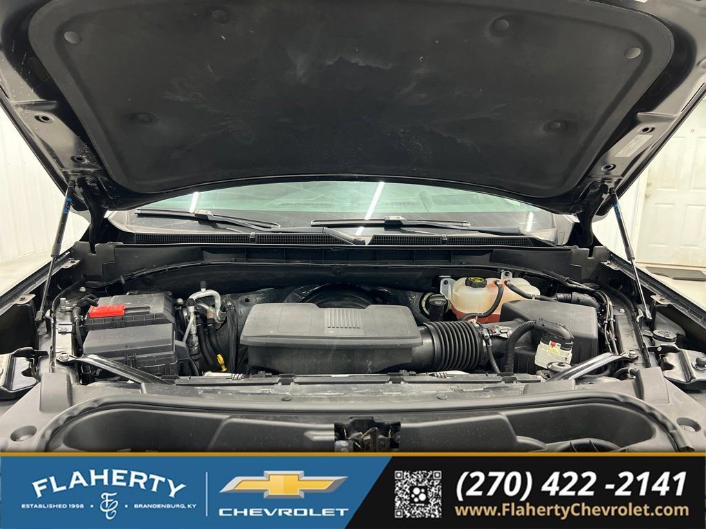 Used 2023 GMC Yukon XL Denali Ultimate AWD/4WD image 16