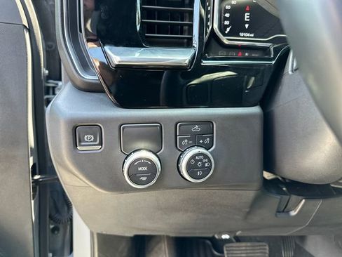 Certified 2024 GMC Sierra 1500 Elevation RWD image 15