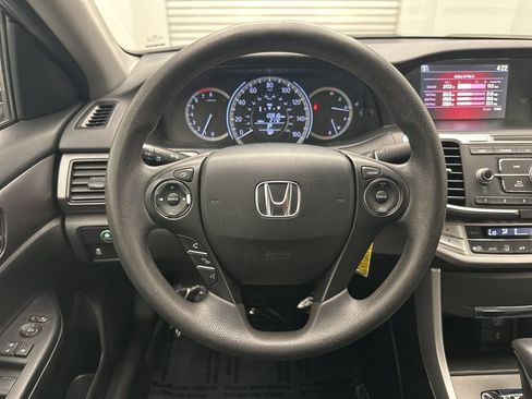 Used 2014 Honda Accord LX image 18