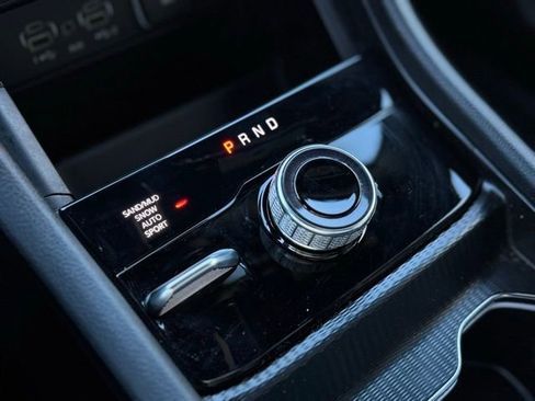 Used 2022 Jeep Grand Cherokee Altitude image 27