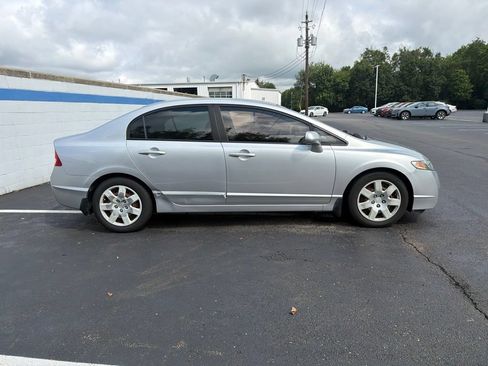 Used 2011 Honda Civic LX image 6