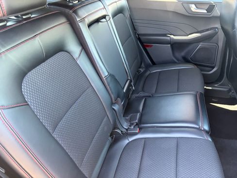 Used 2024 Ford Escape ST-Line AWD/4WD image 27