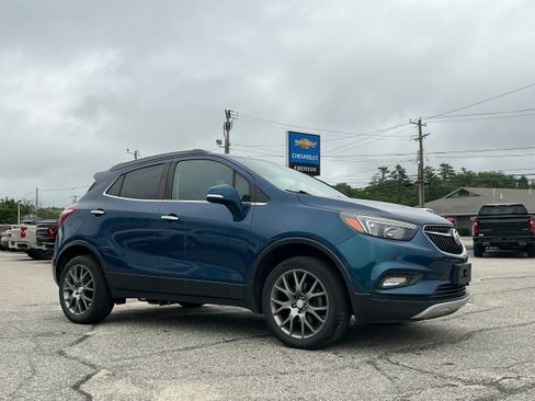 Certified 2019 Buick Encore Sport Touring w/ Safety Package AWD/4WD image 5