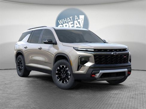 New 2026 Chevrolet Traverse Z71 w/ Enhanced Driving Package image 7