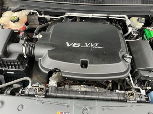 Used 2018 GMC Canyon SLT w/ Driver Alert Package image 40