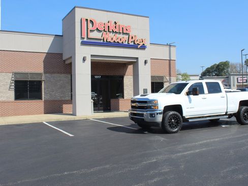 Used 2017 Chevrolet Silverado 2500 LT w/ LT Fleet Convenience Package image 35