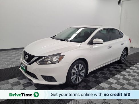 Used 2019 Nissan Sentra SV w/ Special Edition Package FWD image 1