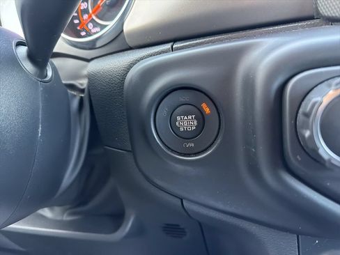 Used 2022 Jeep Wrangler Unlimited Sport AWD/4WD image 57