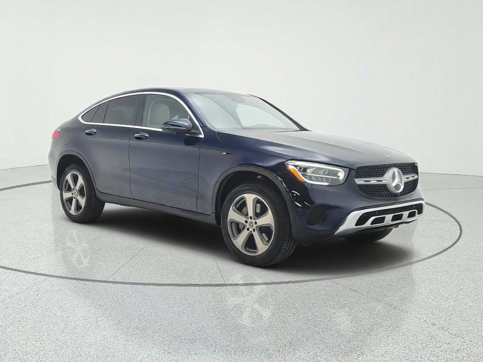 Certified 2023 Mercedes-Benz GLC 300 4MATIC Coupe image 3