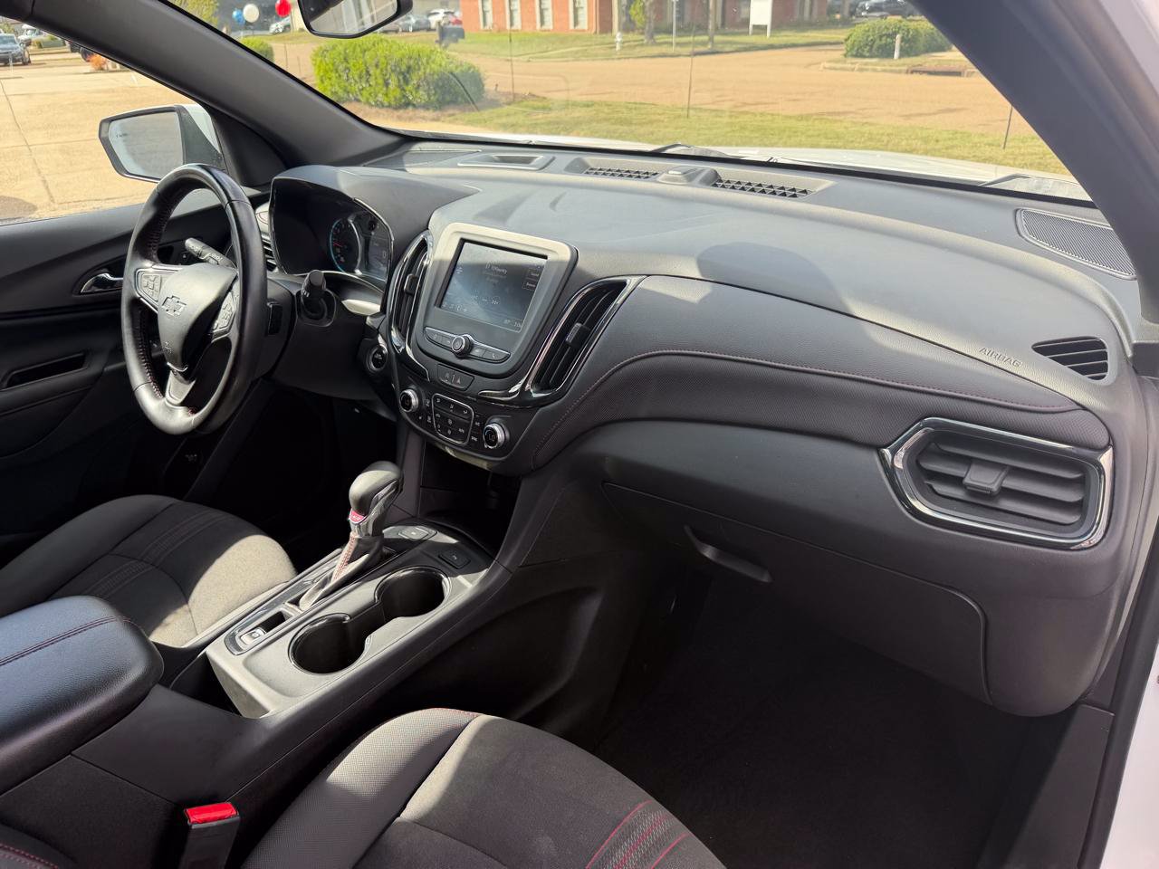Used 2022 Chevrolet Equinox RS AWD/4WD image 13