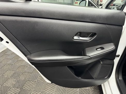 Used 2020 Nissan Sentra SV FWD image 42