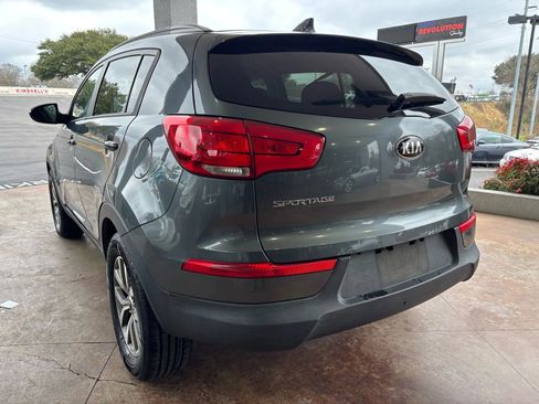 Used 2015 Kia Sportage LX image 4