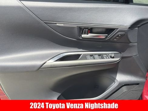 Certified 2024 Toyota Venza Nightshade AWD/4WD image 4