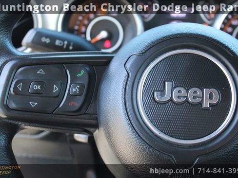 Used 2023 Jeep Wrangler Sport image 18