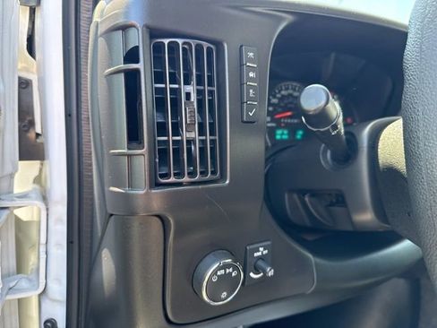 Used 2024 Chevrolet Express 2500 w/ Driver Convenience Package RWD image 11