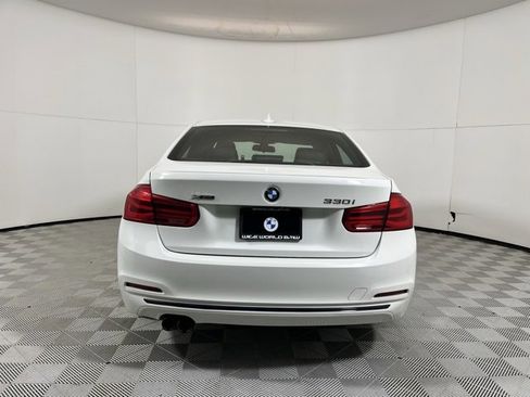 Used 2018 BMW 330i xDrive Sedan w/ Convenience Package image 6