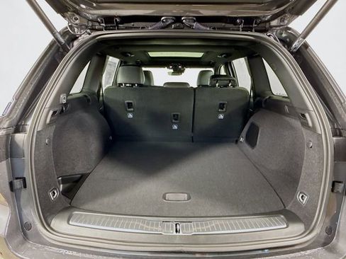 New 2025 Jeep Grand Cherokee Overland image 27