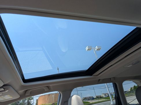 Used 2022 Subaru Forester Limited image 19