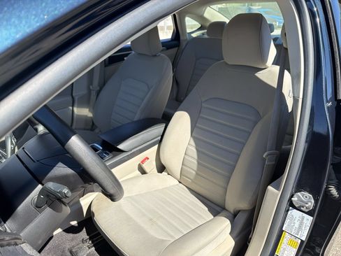 Certified 2020 Ford Fusion SE FWD image 19