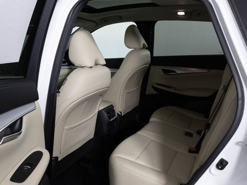 Used 2020 INFINITI QX50 Luxe w/ Navigation Package image 34