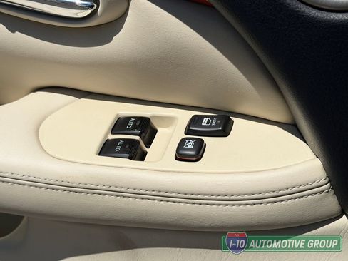 Used 2007 Lexus SC 430 Convertible RWD image 14