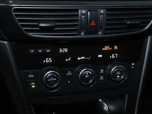 Used 2015 MAZDA MAZDA6 Touring image 26