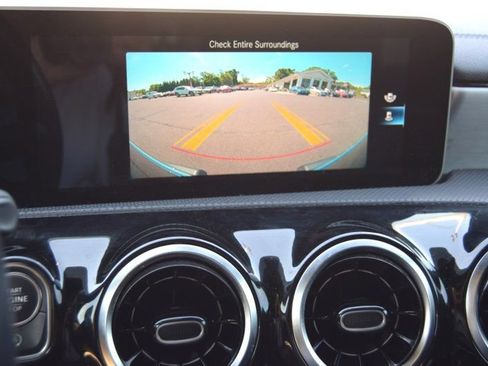 Used 2020 Mercedes-Benz CLA 250 image 28