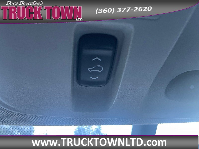 Used 2017 Buick Enclave Premium w/ Experience Buick Package AWD/4WD image 34