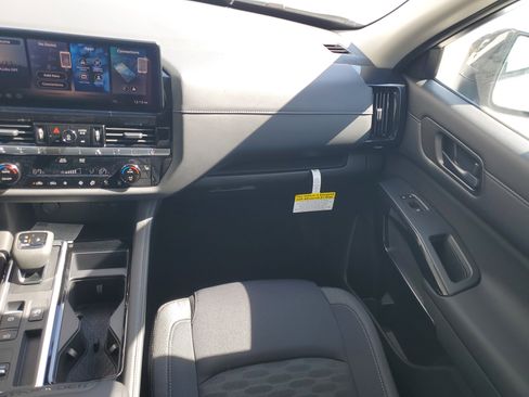 New 2026 Nissan Pathfinder SV image 19