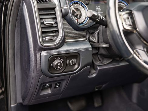 Used 2019 RAM 1500 Limited w/ Advanced Safety Group AWD/4WD image 21