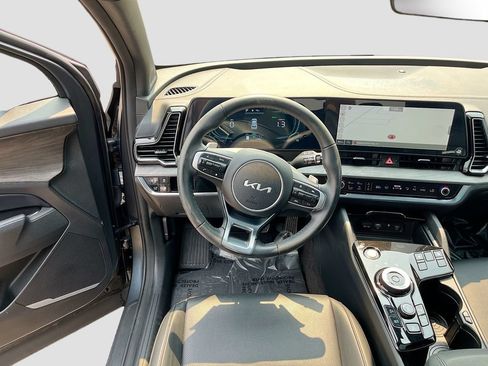 Used 2025 Kia Sportage X-Line AWD/4WD image 23