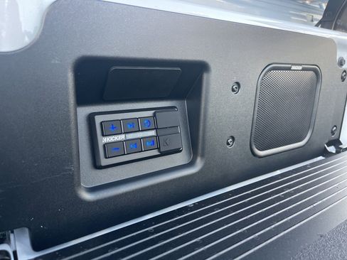 New 2026 GMC Sierra 1500 Denali Ultimate w/ LPO, Black Badging Package image 28