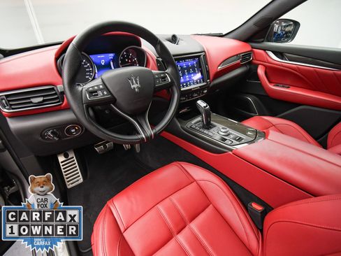 Used 2020 Maserati Levante S GranSport image 12