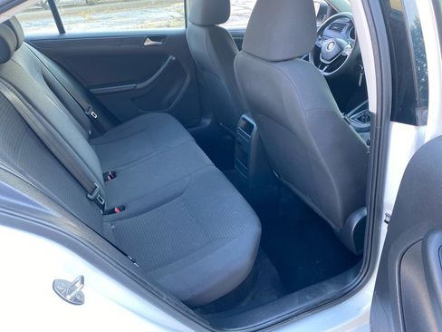 Used 2016 Volkswagen Jetta S FWD image 19