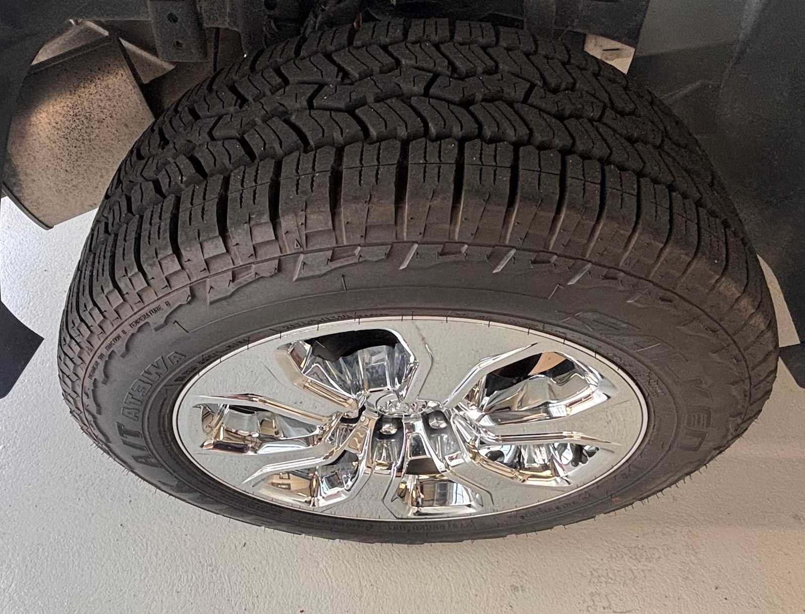 Used 2020 RAM 1500 HFE RWD image 9