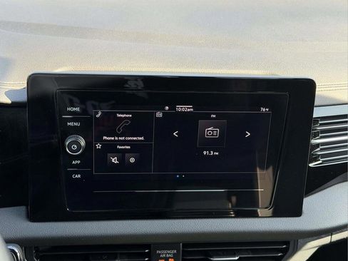 Used 2025 Volkswagen Jetta Sport image 3