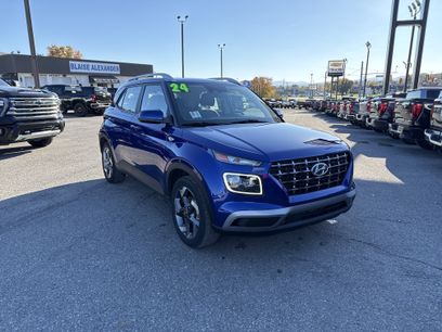 Used 2024 Hyundai Venue Limited