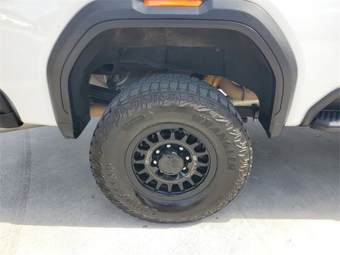 Certified 2024 GMC Sierra 2500 AT4X w/ AT4X AEV Edition image 8