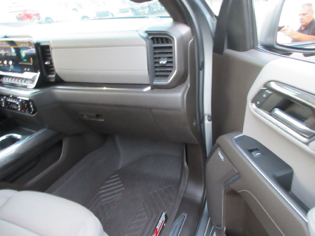 Certified 2024 Chevrolet Silverado 1500 LTZ AWD/4WD image 22