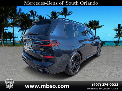 Used 2023 BMW X7 xDrive40i w/ M Sport Package image 19