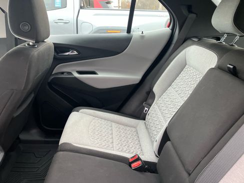 Certified 2023 Chevrolet Equinox LS image 30