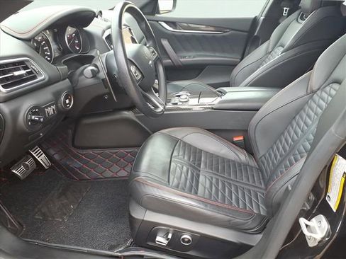Used 2021 Maserati Ghibli Trofeo RWD image 16