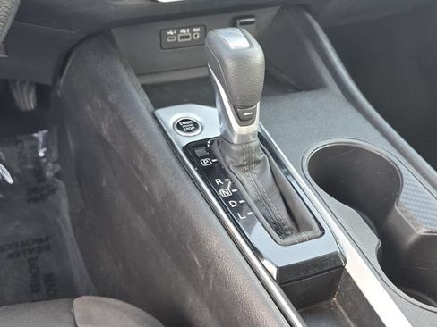 Used 2025 Nissan Altima 2.5 SV FWD image 22