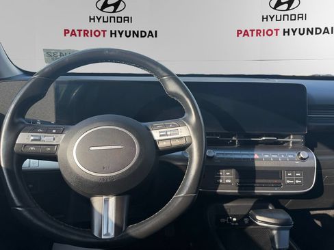 Used 2024 Hyundai Kona SEL AWD/4WD image 10