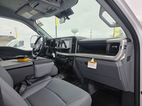 New 2026 Ford F350 XL w/ XL Chrome Package image 33