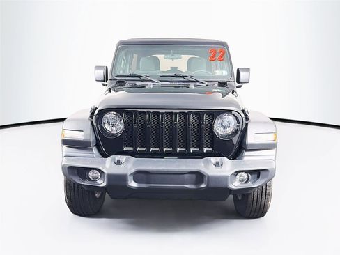 Used 2022 Jeep Wrangler Unlimited Sport AWD/4WD image 2
