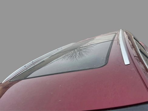 Used 2017 Cadillac XT5 Luxury w/ Driver Awareness Package FWD image 14
